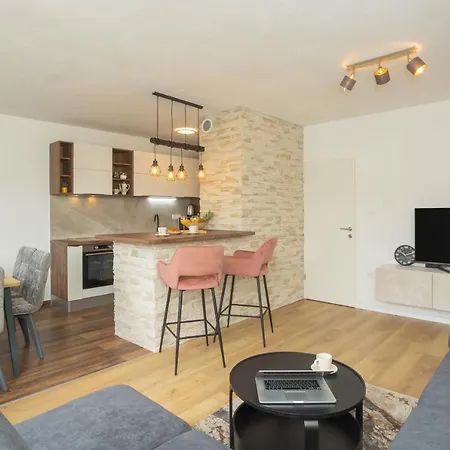 Apartman Baldekin