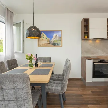 Apartman Baldekin Sibenik