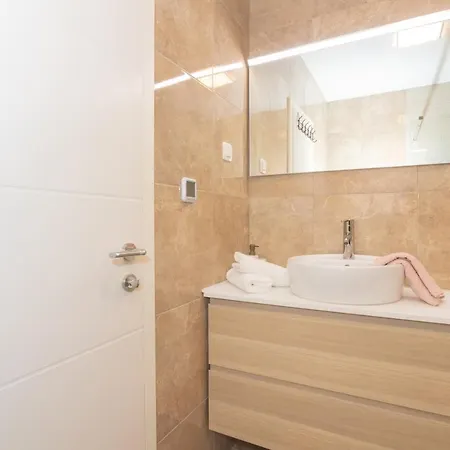 شقة Apartman Baldekin شيبينيك