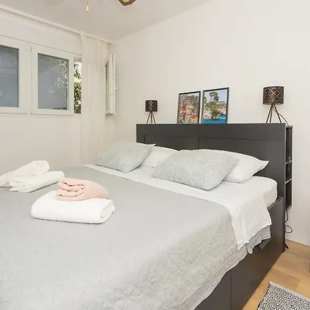 شقة Apartman Baldekin شيبينيك